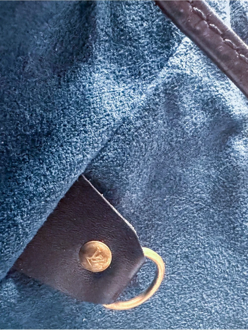 Louis Vuitton Epi Noé PM Bucket Bag Toledo Blue | Authentic Vintage LV